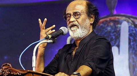 അഭ്യൂഹങ്ങള്‍ക്ക് അവസാനം ; പുതിയ രാഷ്ട്രീയപാര്‍ട്ടി രൂപീകരിക്കുമെന്ന് രജനീകാന്ത്