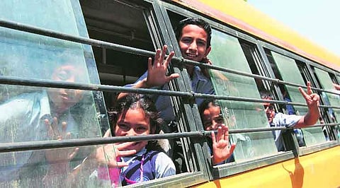 സ്‌കൂള്‍ ബസുകള്‍ക്ക് വേഗപ്പൂട്ടും ജിപിഎസും നിര്‍ബന്ധം: സിബിഎസ്ഇ