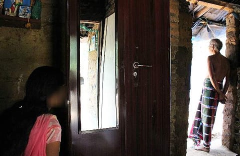 ഭീതി ഉണര്‍ന്നിരിക്കുന്ന വീട്