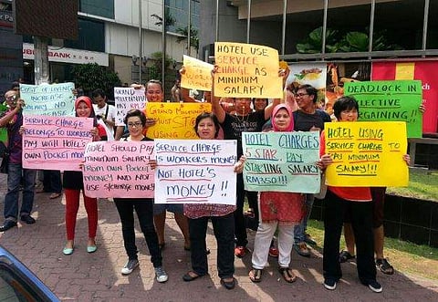 ഹോട്ടലുകളിലും റസ്‌റ്റോറന്റിലും സര്‍വീസ് ചാര്‍ജ് ഈടാക്കാന്‍ പാടില്ലെന്ന് കേന്ദ്രസര്‍ക്കാര്‍