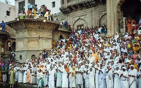 രാജ്യത്തെ വിധവകളെ അവഗണിച്ച് കേന്ദ്ര സര്‍ക്കാര്‍; സര്‍ക്കാരിന് ഒരു ലക്ഷം പിഴ വിധിച്ച് സുപ്രീംകോടതി