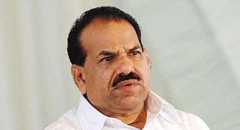 സുധാകരനെ തിരുത്തി കോടിയേരി;കള്ളുഷാപ്പുകളില്‍ വിദേശമദ്യം നല്‍കില്ല 