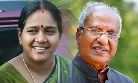 ശോഭ സുരേന്ദ്രനെ തള്ളി ഒ.രാജഗോപാല്‍, പറഞ്ഞതില്‍തന്നെ ഉറച്ചു നില്‍ക്കുന്നു എന്ന് ശോഭ സുരേന്ദ്രന്‍