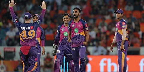 റൈസിംഗ് പൂനെയ്ക്ക് ജയം; പോയിന്റ് ടേബിളിള്‍ റൈസ്; തോല്‍പ്പിച്ചത് ഹൈദരാബാദിനെ 12 റണ്‍സിന്