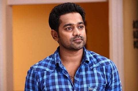 ആസിഫലിക്ക് പെണ്‍കുഞ്ഞ് പിറന്നു