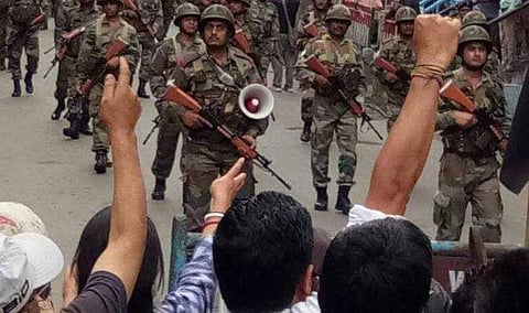 ഈദ് ദിനത്തില്‍ മുസ്‌ലിംകള്‍ക്ക് പള്ളിയില്‍ പോകാന്‍ 12 മണിക്കൂര്‍ സമയം അനുവദിച്ച് ഗൂര്‍ഖാലാന്റ് പ്രക്ഷോഭകര്‍