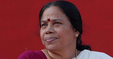 "അമ്മയ്ക്ക്‌" അമ്മ മനസ്സറിയുമോ; താരസംഘടനയെ വിമര്‍ശിച്ച് പി.കെ ശ്രീമതി