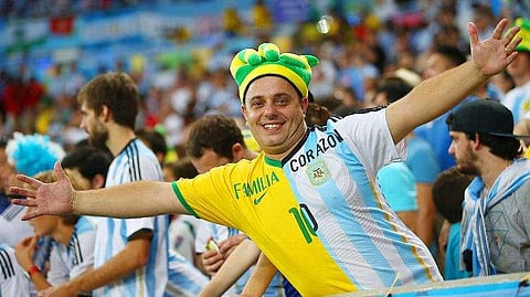 സൂപ്പര്‍ ക്ലാസിക്കോയ്ക്ക് മെല്‍ബണൊരുങ്ങി: നെയ്മറില്ലാതെ ബ്രസീല്‍; മെസ്സിയുമായി അര്‍ജന്റീന; സാംപോളിക്ക് കന്നിയങ്കം