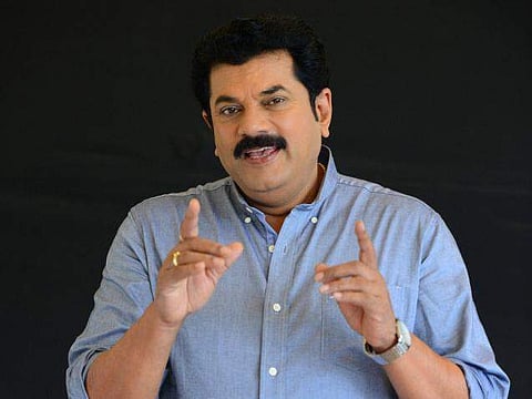 സുനിയെ തനിക്കും കുടുംബാംഗങ്ങള്‍ക്കും അറിയാമെന്ന് മുകേഷ് മൊഴി നല്‍കി