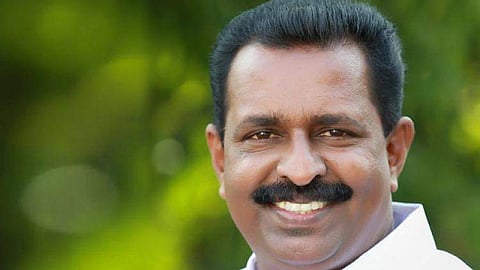 എം വിന്‍സെന്റ് അറസ്റ്റില്‍, രാജി ആവശ്യവുമായി വനിതാ നേതാക്കള്‍