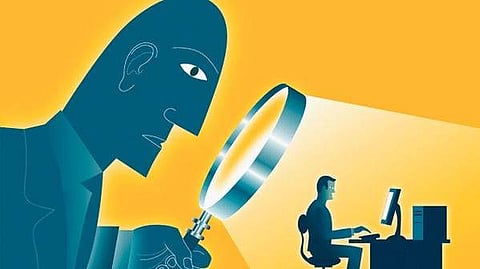 കാറ് വാങ്ങിയതും വീട് വാങ്ങിയതും സോഷ്യല്‍ മീഡിയയില്‍ പങ്കുവെച്ചാല്‍ 'പണി' കിട്ടും