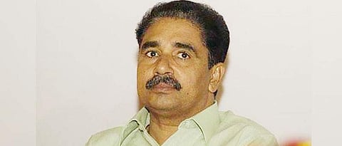 അമ്മ പിരിച്ചുവിടണമെന്ന് എന്‍.കെ. പ്രേമചന്ദ്രന്‍ എംപി; കേസ് സിബിഐ അന്വേഷിക്കണം