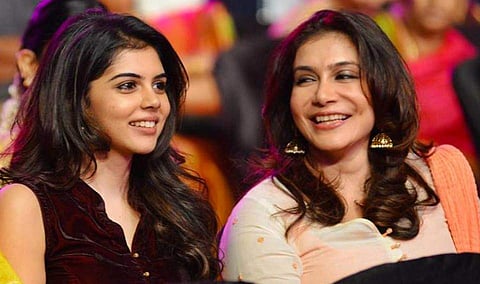 പ്രിയദര്‍ശന്റെ മകളും അഭിനയരംഗത്തേക്ക്‌; നായകന്‍ നാഗാര്‍ജ്ജുനന്റെ മകന്‍ അഖില്‍