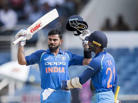 സച്ചിന്റെ സെഞ്ചുറി റെക്കോര്‍ഡ് തിരുത്തി കോഹ് ലി; ഇന്ത്യയ്ക്ക് പരമ്പര