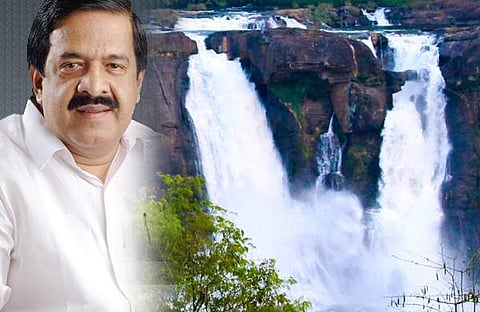 വ്യക്തിപരമായി അതിരപ്പിള്ളി പദ്ധതിക്ക് അനുകൂലമായിരുന്നുവെന്ന് രമേശ് ചെന്നിത്തല; പദ്ധതി നടപ്പാക്കാന്‍ അനുവദിക്കില്ല