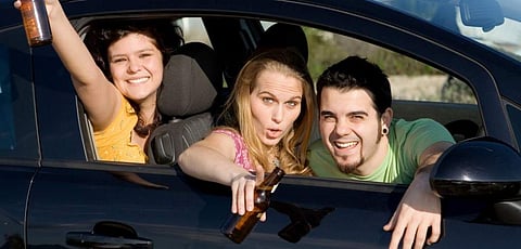 യാത്രക്കാര്‍ മദ്യപിച്ചാലും ഇനി ഡ്രൈവര്‍ കുടുങ്ങും; വെട്ടിലാക്കാന്‍ പുതിയ നിയമം