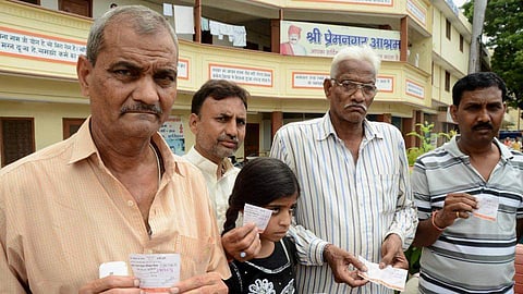 യോഗി ആദിത്യനാഥിന്റെ ഉറപ്പ് പാഴ്‌വാക്കായി; അപകടത്തില്‍ രക്ഷപ്പെട്ടവര്‍ക്ക് സൗജന്യയാത്ര ലഭിച്ചില്ല