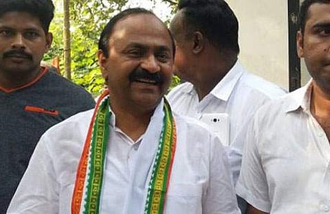 എന്റെ മകള്‍ എസ്എഫ്‌ഐ അല്ല; ഞാന്‍ ബിജെപിയിലേക്കില്ലെന്നും സതീശന്‍