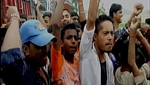 ഗോമാംസം കടത്തിയെന്നാരോപിച്ച് ബീഹാറില്‍ മൂന്ന് മുസ്ലിം യുവാക്കള്‍ക്ക് നേരെ മര്‍ദ്ദനം