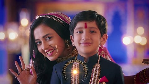 പത്ത് വയസുകാരന്‍ 18 വയസുകാരിയെ വിവാഹം ചെയ്യുന്ന സീരിയല്‍ സംപ്രേഷണം നിര്‍ത്തിവെക്കാന്‍ ഉത്തരവ്