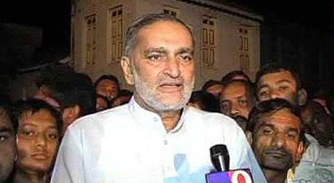 ബിജെപി എംഎല്‍എയുടെ വോട്ട് കോണ്‍ഗ്രസിന്; നളിന്‍ കൊട്ടാഡിയ പണി പറ്റിച്ചു