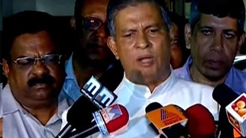 മുഖ്യമന്ത്രിയുടെ ഹെലികോപ്റ്റര്‍ യാത്ര ദുരന്തം ; ഓഖി ദുരിതാശ്വാസത്തിനായി സമാഹരിച്ച തുക എത്രയെന്ന് സര്‍ക്കാര്‍ വെളിപ്പെടുത്തണം : ലത്തീന്‍ സഭ