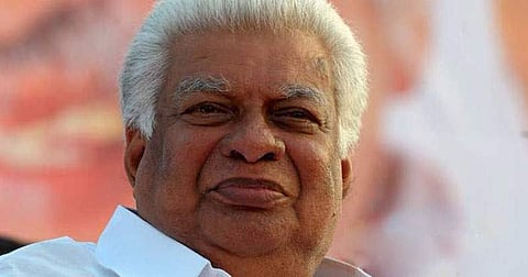 മുന്നണി മാറ്റത്തിന് പിന്നില്‍ വീരന്റെ അധികാരക്കൊതിയെന്ന് പിപി തങ്കച്ചന്‍