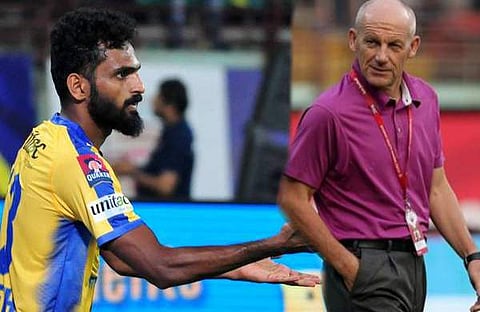 "ആ സാധനം ഉള്ള ആരും ഇല്ലേ ??" കോപ്പല്‍ ബ്ലാസ്റ്റേഴ്‌സ് വിടാന്‍ കാരണം താനെന്ന വാര്‍ത്തക്കെതിരെ സി കെ വിനീത്