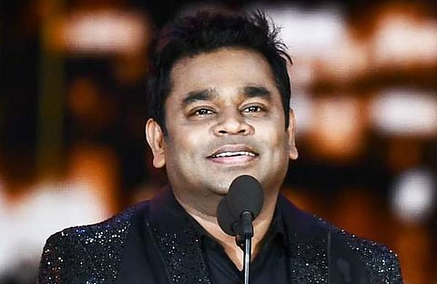 "തമിഴ്‌നാടിന് വേണ്ടത് ശക്തമായ നേതൃത്വം" ; രജനിയുടെയും കമലിന്റെയും രാഷ്ട്രീയ പ്രവേശനത്തെ സ്വാഗതം ചെയ്ത് എ ആര്‍ റഹ്മാന്‍ 