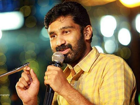 എകെജിക്കെതിരായ പരാമര്‍ശം: കോണ്‍ഗ്രസ് നേതാക്കളെ മോശക്കാരാക്കിയതിനുള്ള മറുപടിയിലെന്ന് ബല്‍റാം