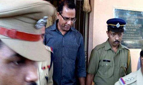 കൊട്ടിയൂര്‍ പീഡനം; ഫാ.റോബിന് വേണ്ടി ഹാജരായത് രാജ്യാന്തര പ്രശസ്തനായ അഭിഭാഷകന്‍