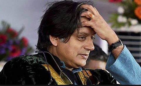 നാവുളുക്കുന്ന വാക്കുമായി വീണ്ടും ശശി തരൂര്‍;  ഇക്കുറി, 'ഫ്‌ളോക്‌സിനോസിഹിലിപിലിഫിക്കേഷന്‍' 