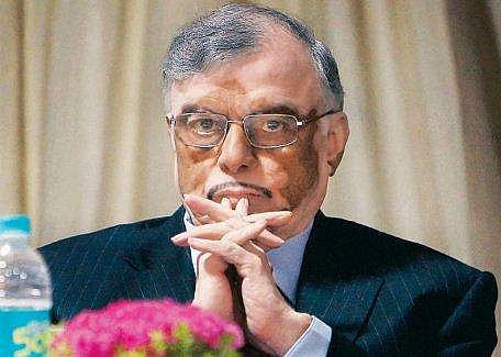 നോക്കുകുത്തിയോ പാറക്കല്ലോ?; ആക്ട് ചെയ്യു, അല്ലെങ്കില്‍ രാജിവെച്ച് വീട്ടില്‍ പോകൂ; ഗവര്‍ണര്‍ക്കെതിരെ ബിജെപി