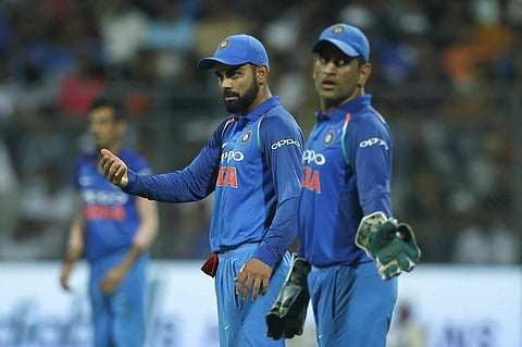 അവസാന ബോളില്‍ ഫീല്‍ഡ് സെറ്റ് ചെയ്തത് ധോനി, അത് കൃത്യമായി വായിച്ചെടുത്ത് ഹോപ്പ്‌