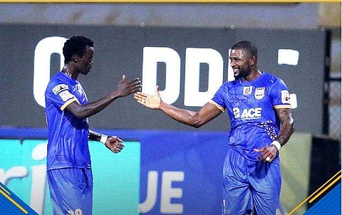 വിജയിക്കാൻ മറന്ന് ഡൽഹിയും; സ്വന്തം തട്ടകത്തിൽ രണ്ട് ​​ഗോൾ ജയവുമായി മുംബൈ