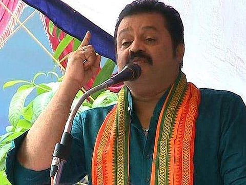 'കാണിക്ക വഞ്ചികള്‍ ചുട്ടെരിക്കണം, ഒരു രൂപ പോലും അതില്‍ ഇടരുത് '; സര്‍ക്കാരിനെ ശിക്ഷിക്കാന്‍ അയ്യപ്പനോട് പ്രാര്‍ത്ഥിച്ചിട്ടുണ്ടെന്നും  സുരേഷ് ഗോപി