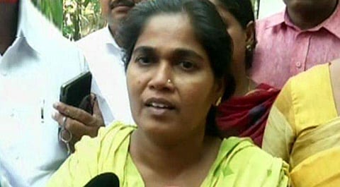 ജപ്തി ഭീഷണിയുമായി ബാങ്കും റിയൽ എസ്റ്റേറ്റ് മാഫിയയും; മൂന്നാംഘട്ട സമരത്തിനൊരുങ്ങി പ്രീത ഷാജി