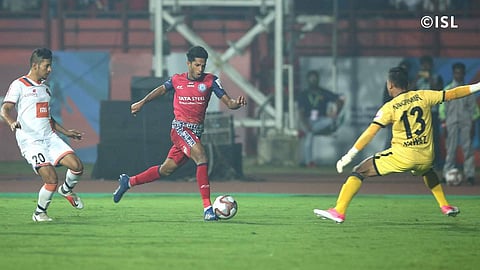 ഒറ്റ മിനുട്ടിനുള്ളില്‍ രണ്ട് ഗോളുകള്‍; ഗോവയില്‍ നിന്ന് കളി തട്ടിയെടുത്ത് ജംഷഡ്പുര്‍