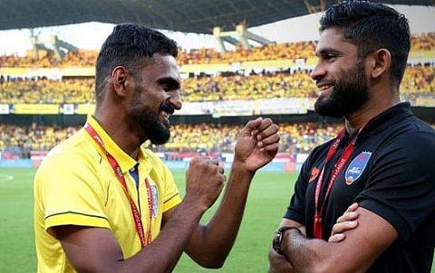 ഞാന്‍ പറയാത്ത കാര്യങ്ങളെന്ന് വിനീത്, ആരാധകരുമായി ഒരു പ്രശ്‌നവുമില്ലെന്ന് അനസ്‌