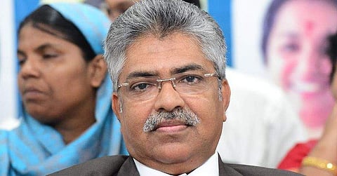 ഒരു മുസ്ലീം എയര്‍പോര്‍ട്ടില്‍ ഇതുപോലെ പ്രതിഷേധിച്ചാല്‍ ജയിലില്‍ നിന്ന് ഇറങ്ങാനാവില്ല; ശബരിമല സര്‍ക്കാര്‍ നിലപാട് ശക്തമാക്കണമെന്ന് കമാല്‍ പാഷ