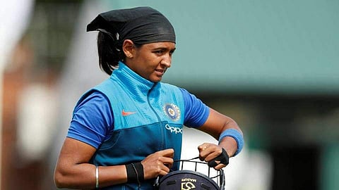 വിവാദങ്ങൾക്കിടെ ഹർമൻപ്രീതിന് ആശ്വാസം; ലോക ഇലവനെ നയിക്കാൻ ഇന്ത്യൻ ക്യാപ്റ്റൻ