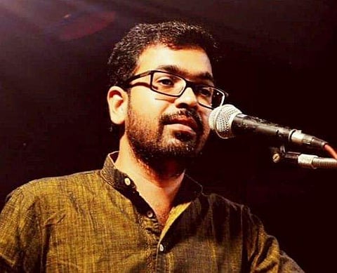 കവിതാ വിവാദത്തില്‍ ഞാനെന്തിന് പ്രതികരിക്കണം? നടക്കുന്നത് വ്യക്തിഹത്യ ; ശ്രീചിത്രന്‍