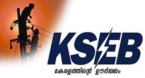 വൈദ്യുതിക്കള്ളന്‍മാര്‍ വര്‍ധിക്കുന്നു ; രജിസ്റ്റര്‍ ചെയ്തത് 1100 കേസുകള്‍, പിഴയിനത്തില്‍ മാത്രം കിട്ടിയത് 8 കോടി രൂപ