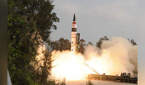 ആണവായുധ വാഹക ശേഷിയുമായി അഗ്നി-5 ; പരീക്ഷണം വിജയകരമെന്ന് ഐഎസ്ആര്‍ഒ