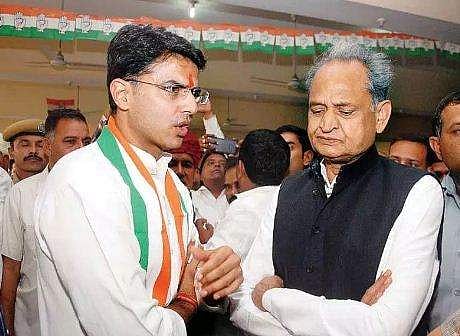 രാജസ്ഥാനില്‍ കോണ്‍ഗ്രസ് നിയമസഭാകക്ഷിയോഗം നാളെ ; മുഖ്യമന്ത്രിയെ രാഹുല്‍ നിശ്ചയിക്കും 