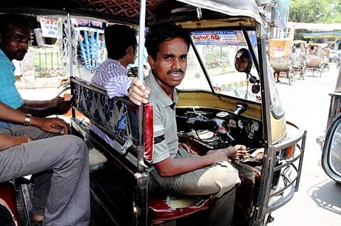 'സീറ്റ് ബെല്‍റ്റ്, ഡോര്‍ നിര്‍ബന്ധം; 2019ല്‍ ഓട്ടോറിക്ഷകള്‍ അടിമുടി മാറും;  പുതിയ വ്യവസ്ഥയുമായി കേന്ദ്രസര്‍ക്കാര്‍