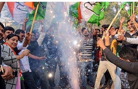 മൂന്നു സംസ്ഥാനങ്ങളില്‍ സര്‍ക്കാര്‍ രൂപീകരണത്തിന് കോണ്‍ഗ്രസ് ശ്രമം തുടങ്ങി; നേതാക്കളെ തീരുമാനിക്കാന്‍ തിരക്കിട്ട ചര്‍ച്ചകള്‍