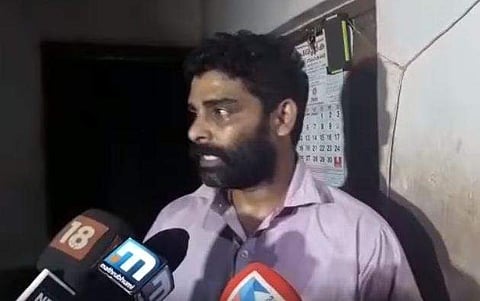 വേണുഗോപാല്‍ മരണമൊഴി നല്‍കിയിട്ടില്ലെന്ന് സഹോദരന്‍; അവസാനമായി സംസാരിച്ചത് മൂന്നരയ്ക്ക്; ഒരു പാര്‍ട്ടിയിലും പ്രവര്‍ത്തിച്ചിട്ടില്ല (വീഡിയോ) 