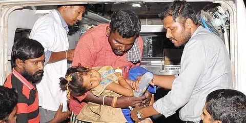 ക്ഷേത്രപ്രസാദത്തിലെ വിഷബാധക്ക് പിന്നില്‍ കുടുംബവഴക്ക് ?;രണ്ടുപേര്‍ അറസ്റ്റില്‍ ; അന്വേഷണം ക്ഷേത്രജീവനക്കാരിലേക്കും