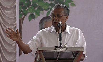 വനിതാമതിലിന് സര്‍ക്കാരില്‍ നിന്നും ഒരുരൂപ പോലും ചെലവാക്കില്ല ; പ്രചാരണങ്ങള്‍ തെറ്റെന്ന് മുഖ്യമന്ത്രി